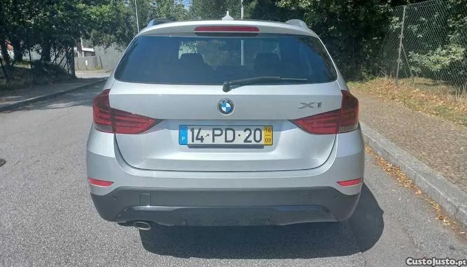 BMW X1 Sdrive16d - 14 foto 2