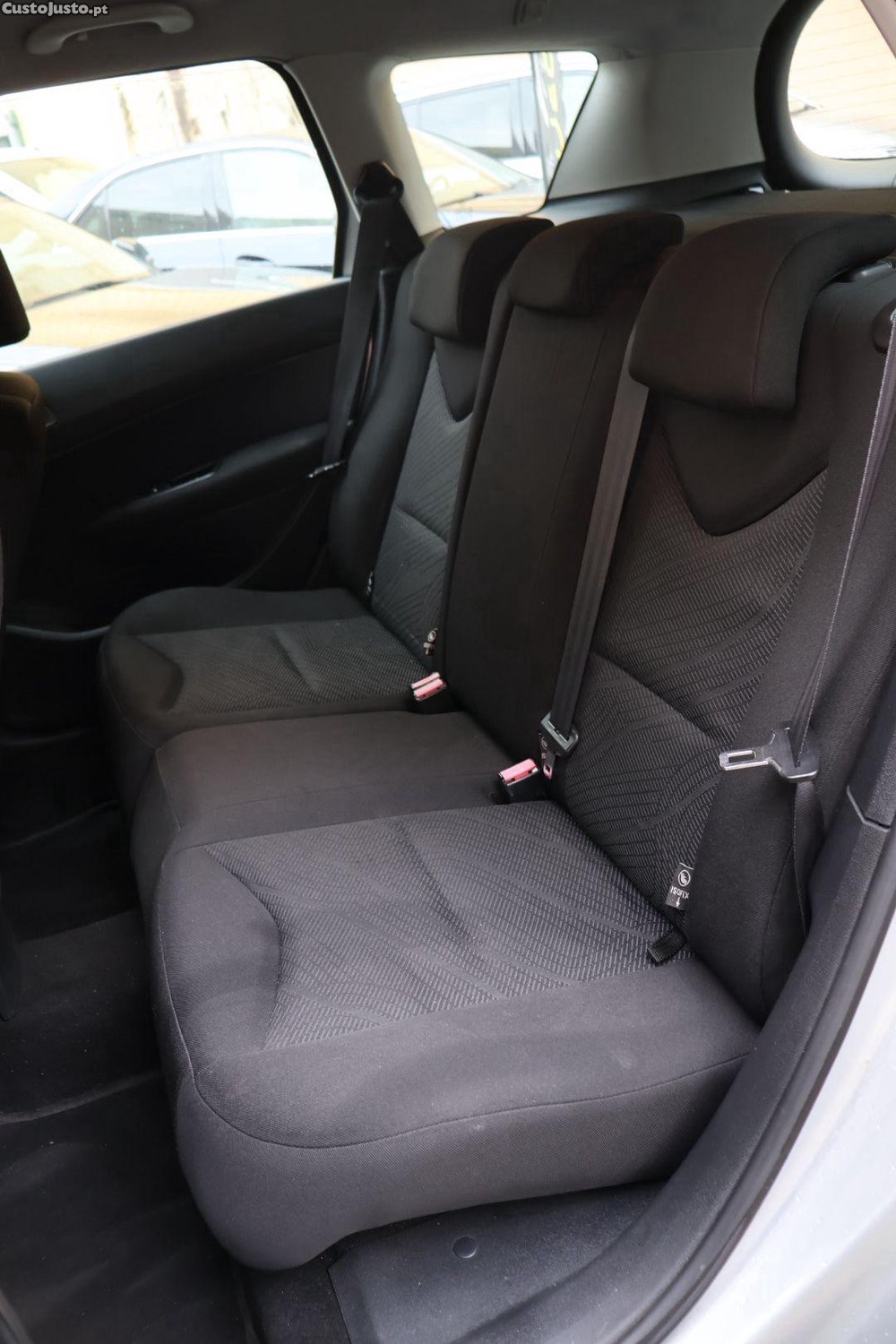 Peugeot 308 1.6HDI SW — fotografia 2