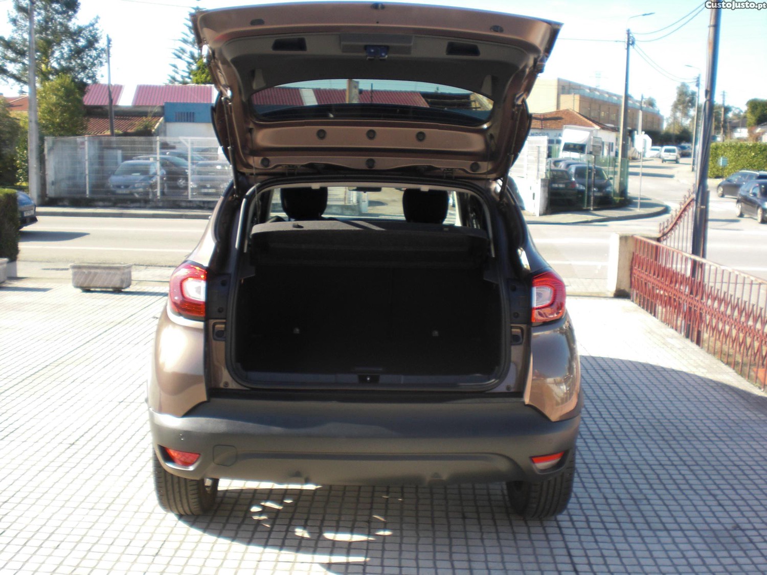 Renault Captur 1.5 DCi - 13 foto 5