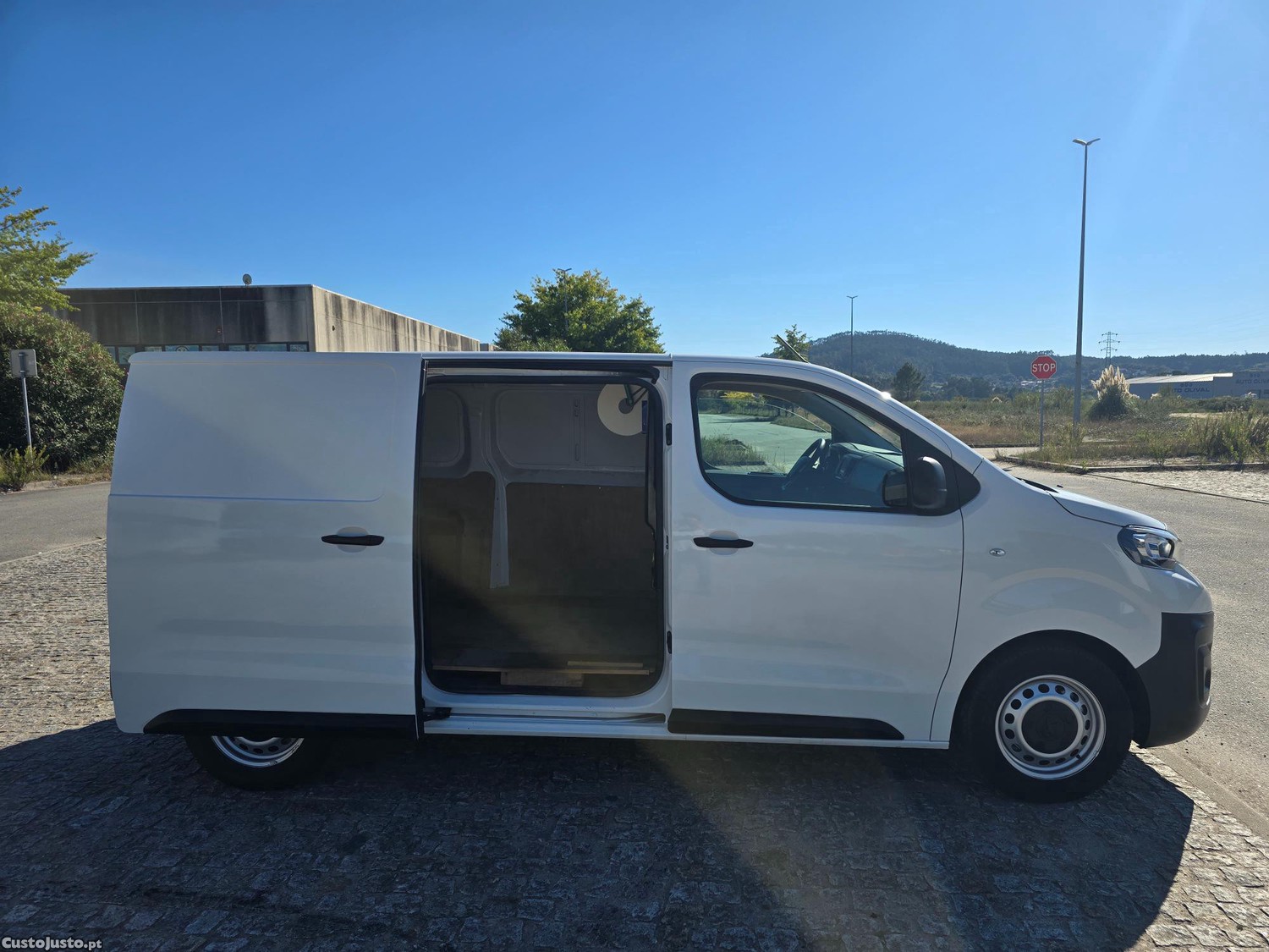 Peugeot e-Expert 50kWh - 25 foto 4