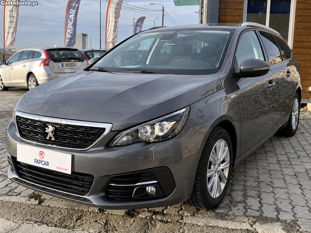 Peugeot 308 1.5 BlueHDi Style — fotografia 12