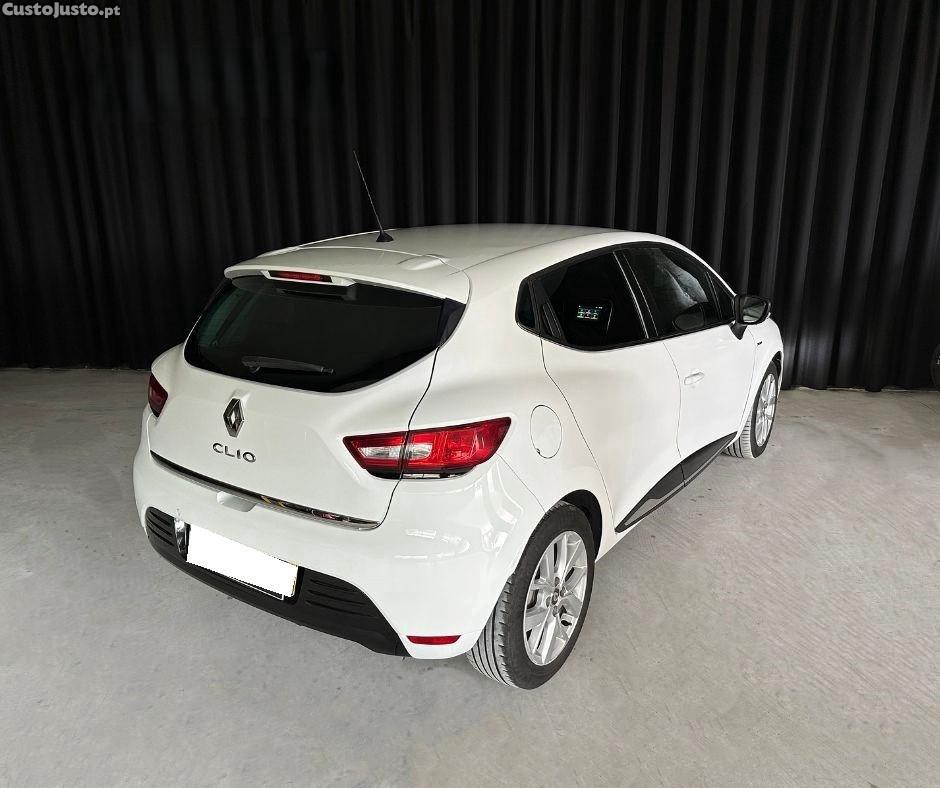 Renault Clio 0.9 TCE Limited — fotografia 3