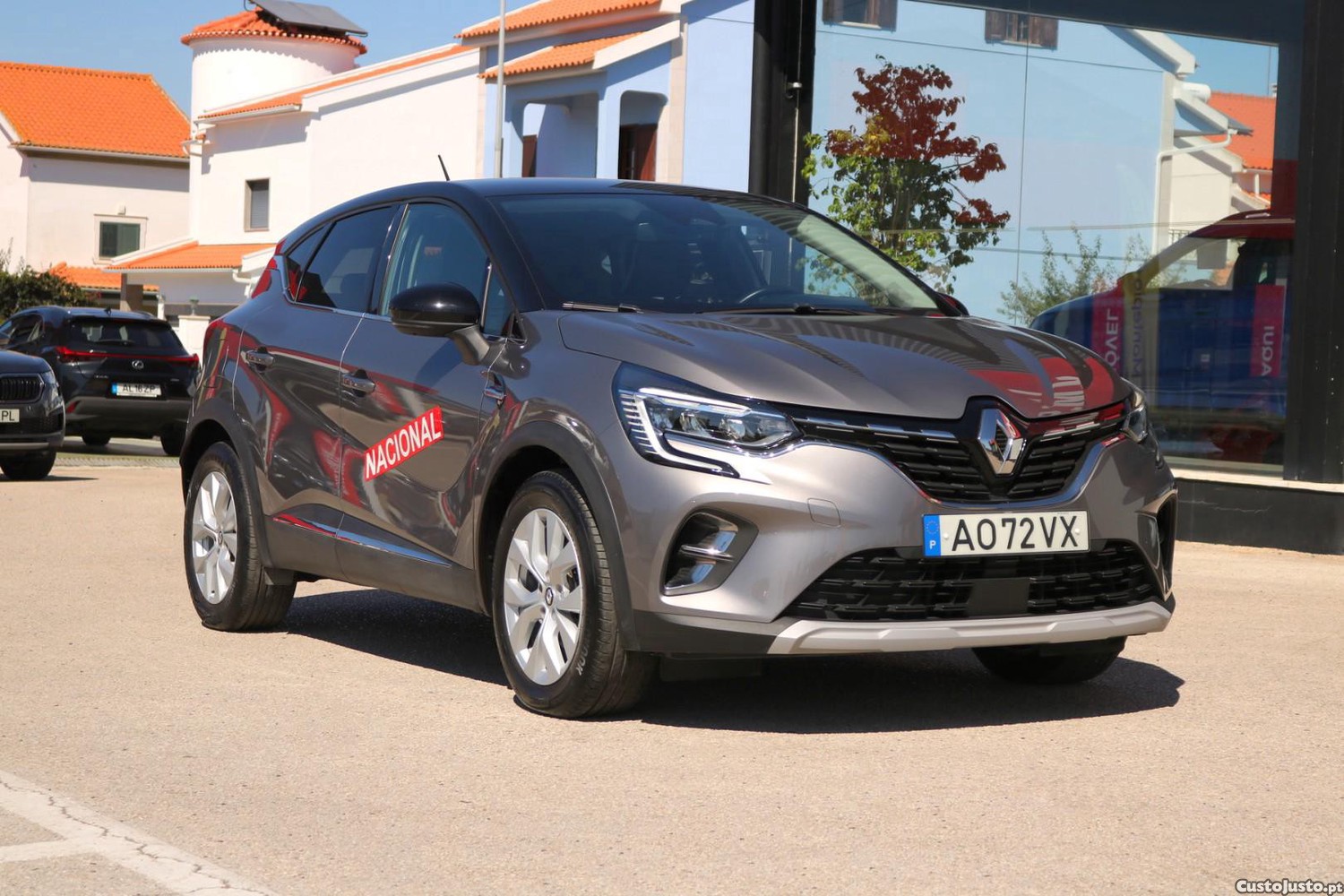 Renault Captur 1.6 E-Tech Plug-In Intens 160cv — photo 2