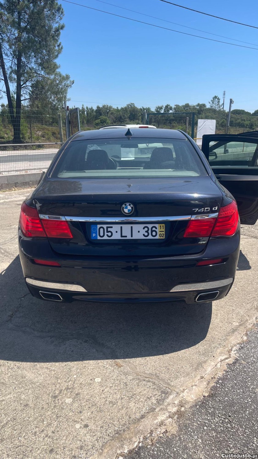 BMW 740 Pack M — fotografia 5