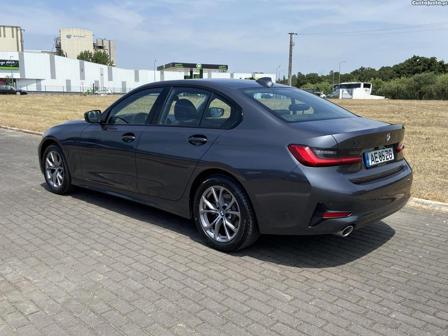 BMW 320 d Auto — fotografia 19