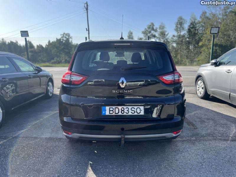 Renault Grand Scénic RFA - 18 — photo 4