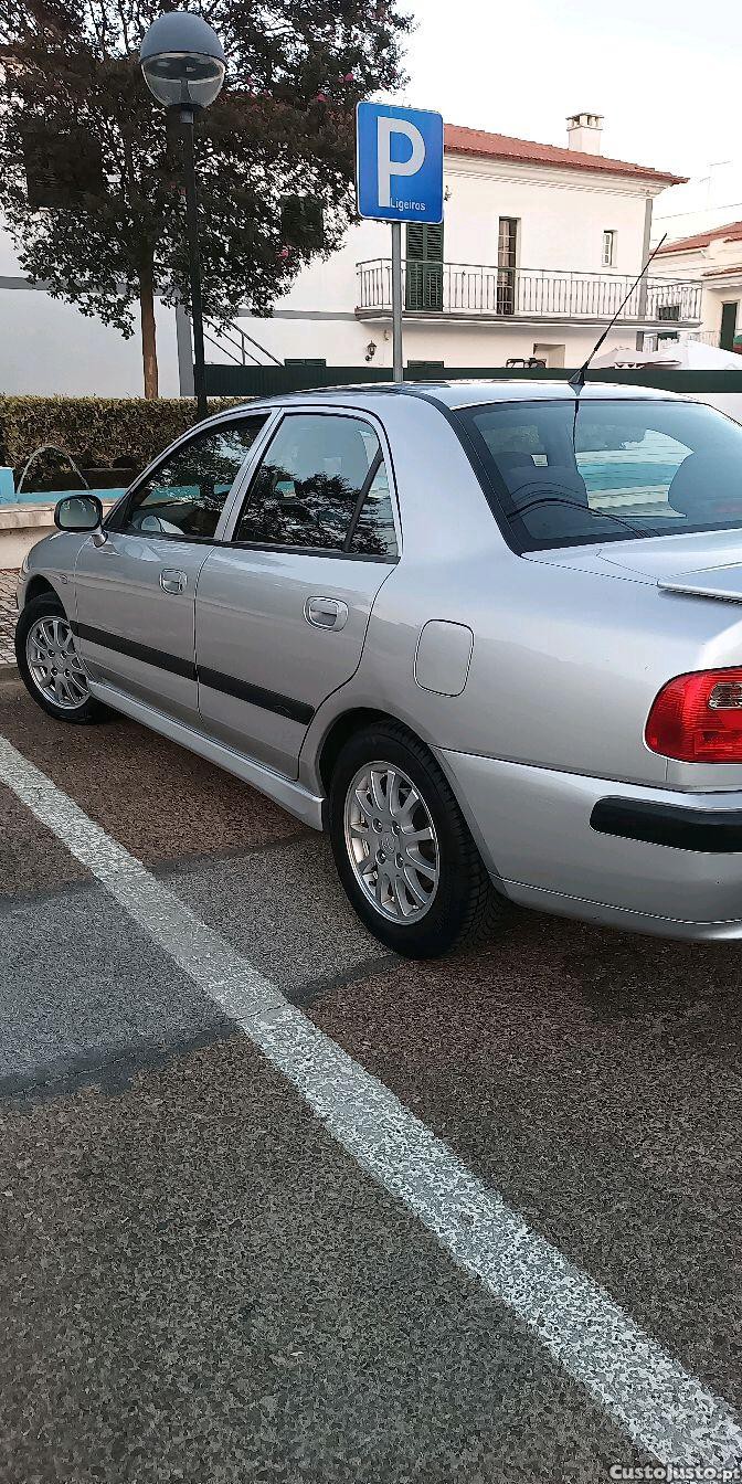 Mitsubishi Carisma 1300 — photo 3