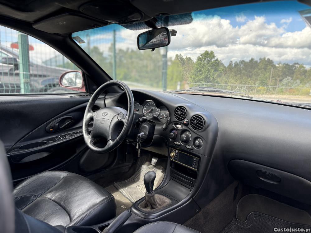 Hyundai Coupe 1.6 i 16v — fotografia 5