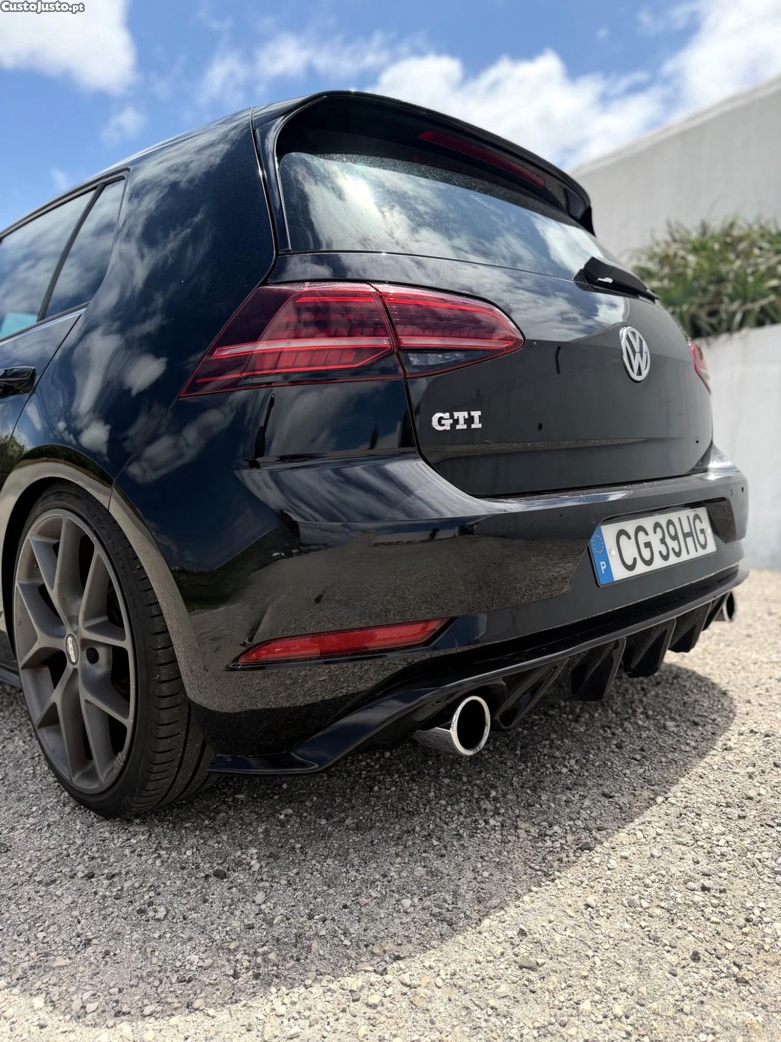 Volkswagen Golf GTI 2.0 TSI DSG — fotografia 7