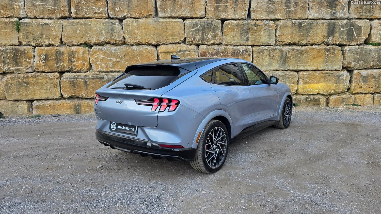 Ford Mustang Mach-E 98.7 kWh GT AWD - 22 — photo 2
