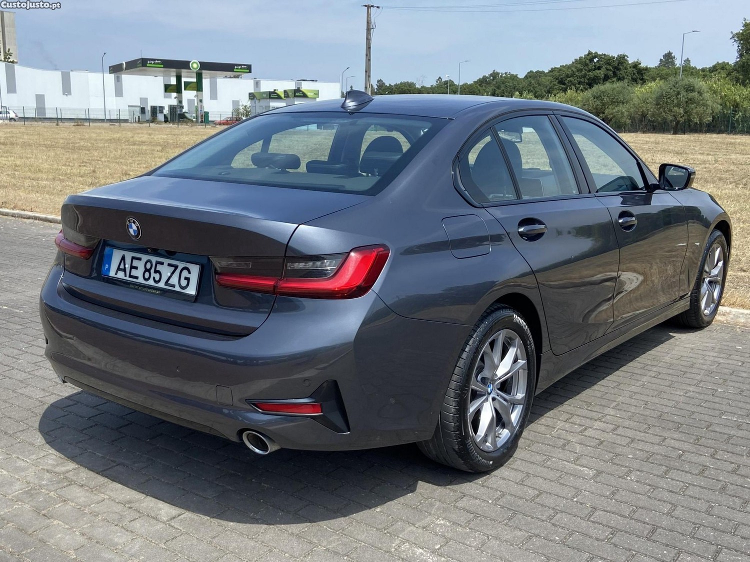 BMW 320 d Auto — fotografia 16