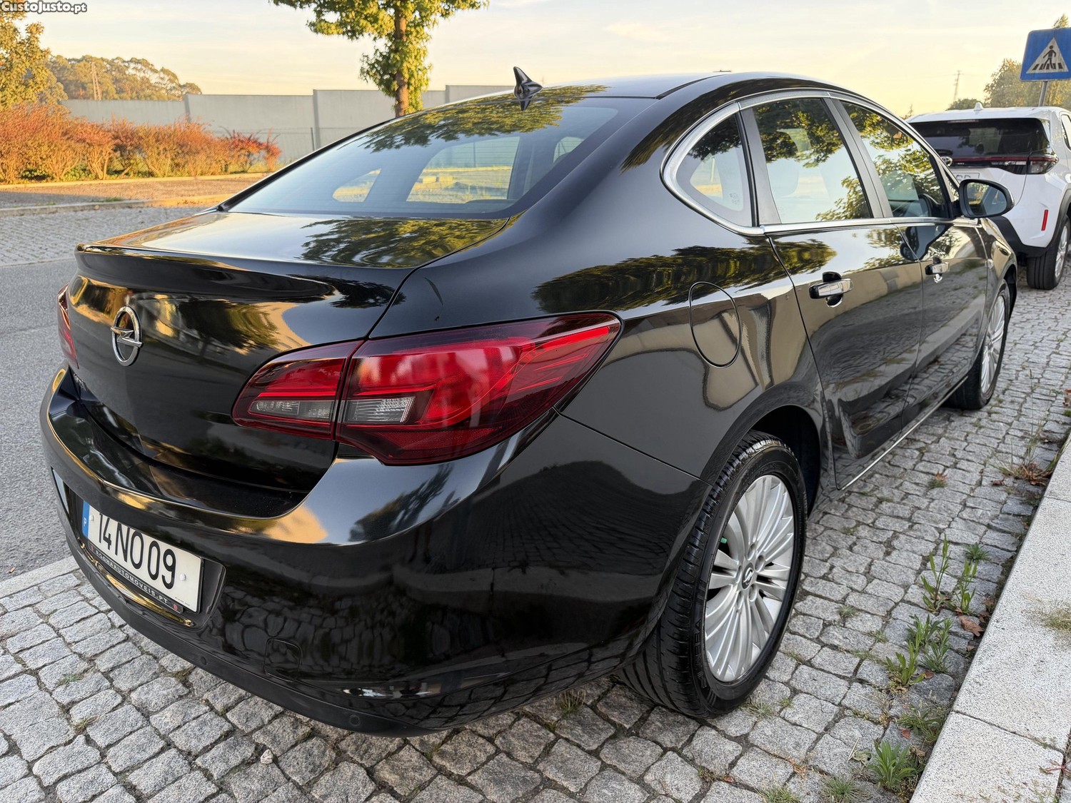 Opel Astra 1.7 cdti Cosmo (130cv) — photo 2