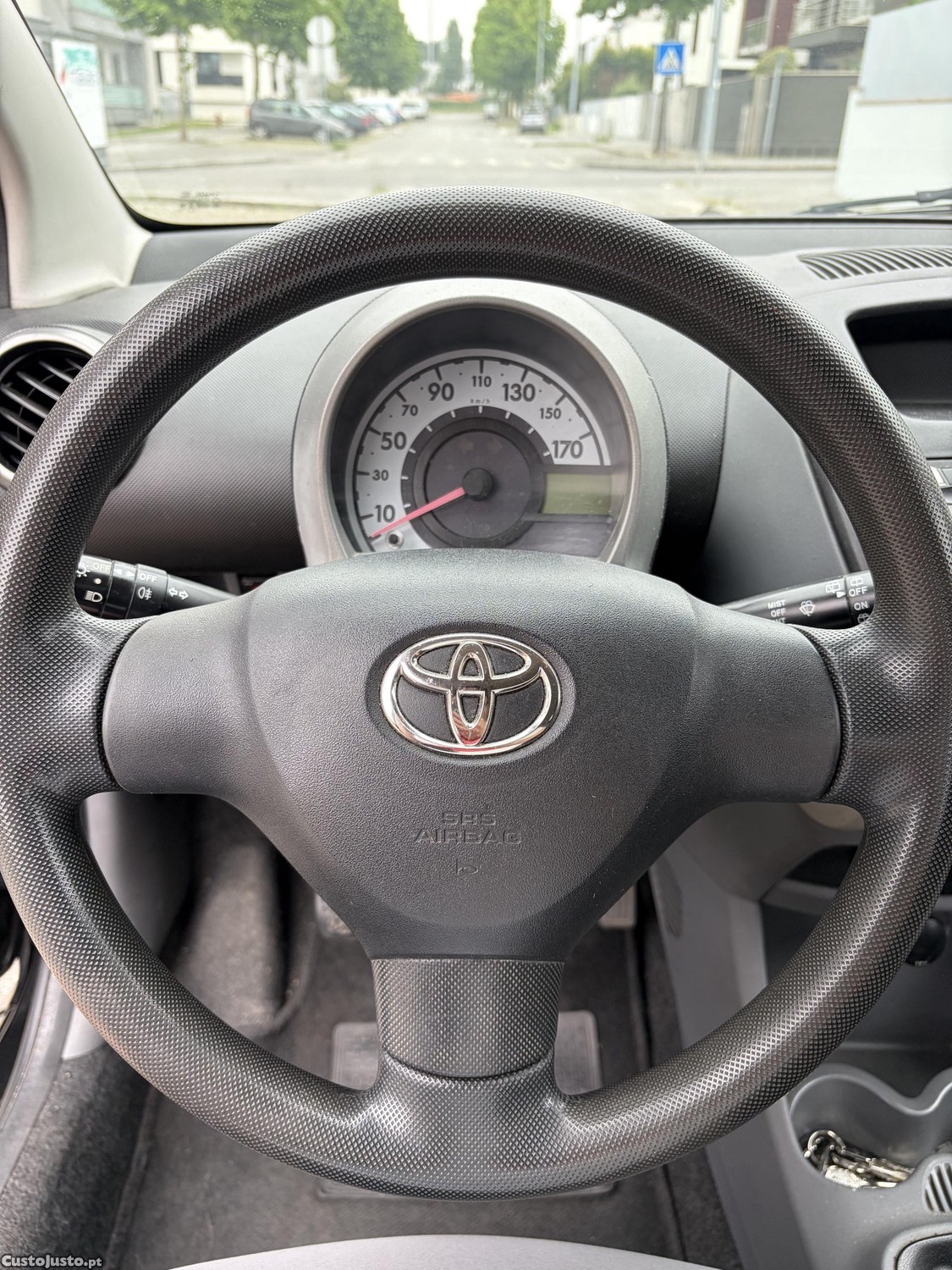 Toyota Aygo 1.0Gasolina — fotografia 5