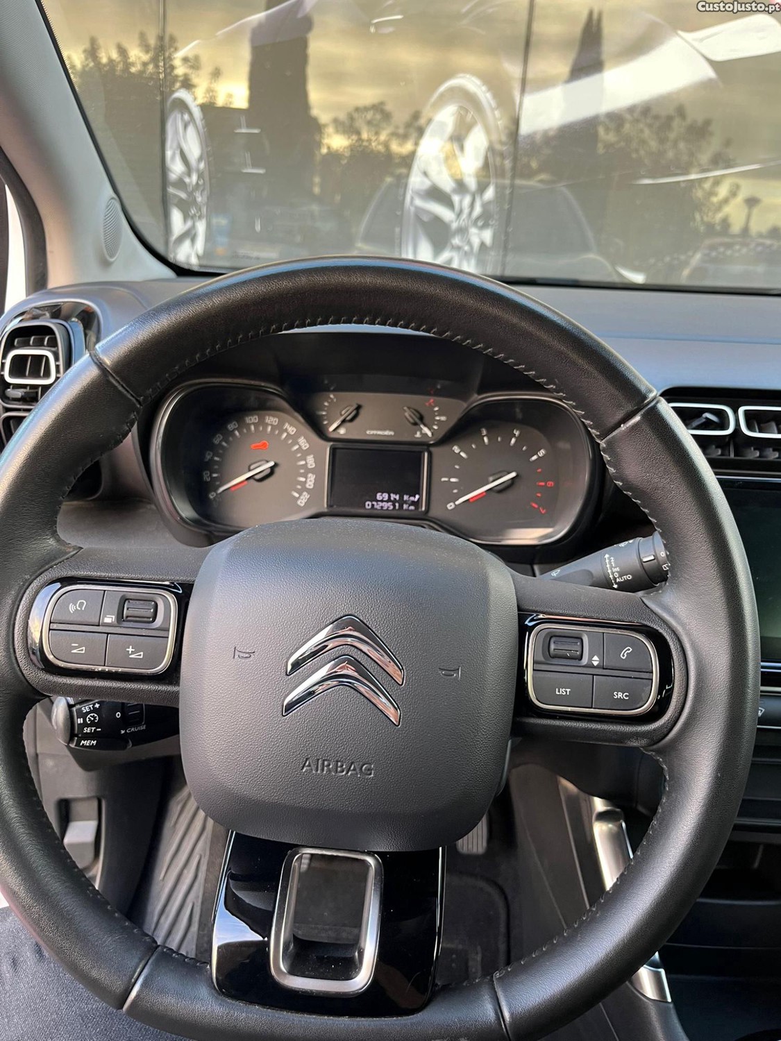 Citroën C3 Aircross 1.5 BlueHDi Shine — fotografia 7