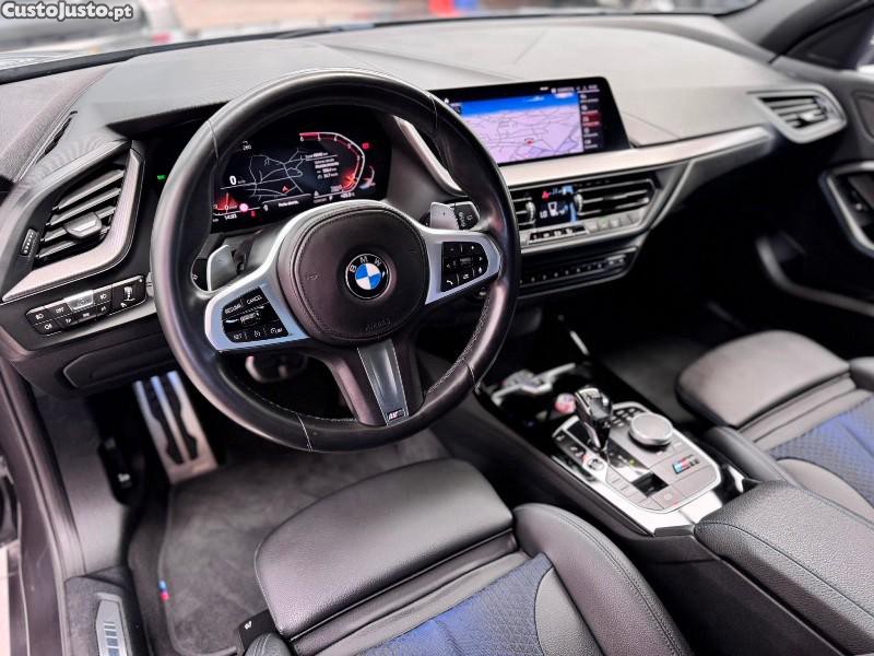 BMW 118 d Pack Desportivo M — fotografia 12