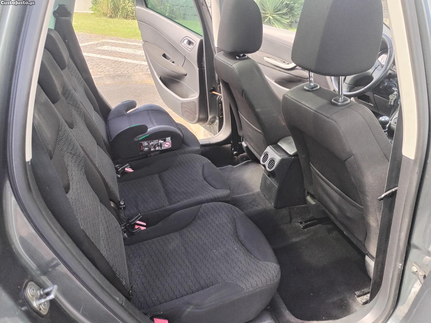 Peugeot 308 Sw diesel 1.6 — photo 3