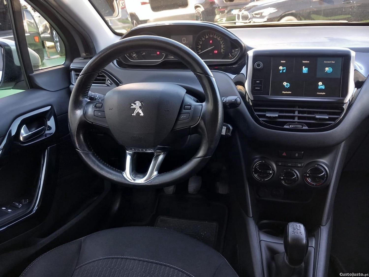 Peugeot 208 1.6 BlueHDi Active — fotografia 10