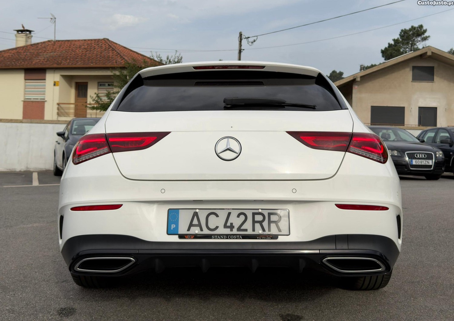 Mercedes-Benz CLA 180 d AMG Line Aut. — fotografia 15