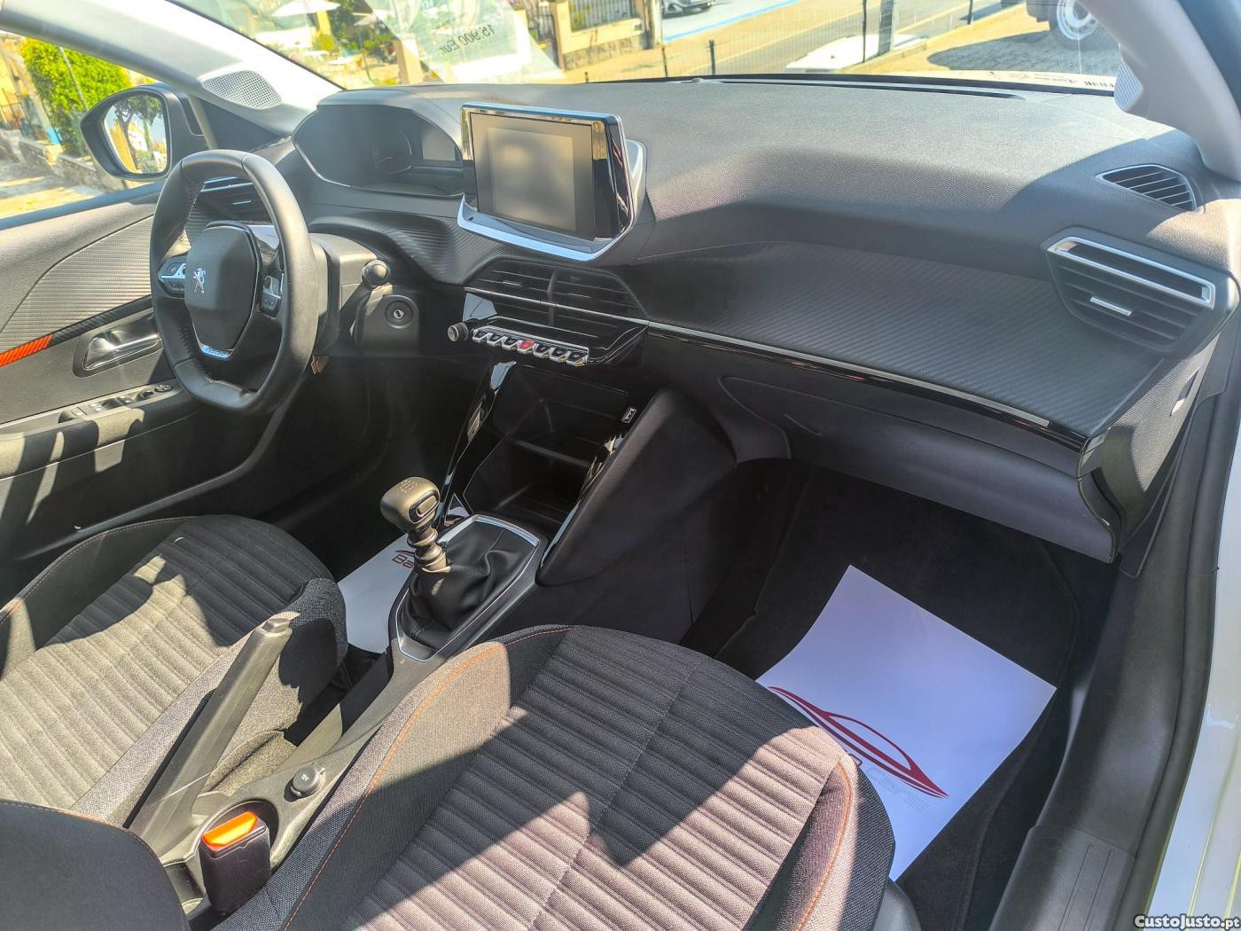 Peugeot 208 1.5 BlueHDi Active P — fotografia 4