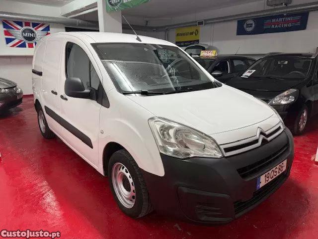Citroën Berlingo 1.6 e-hdi exclusive — fotografia 17