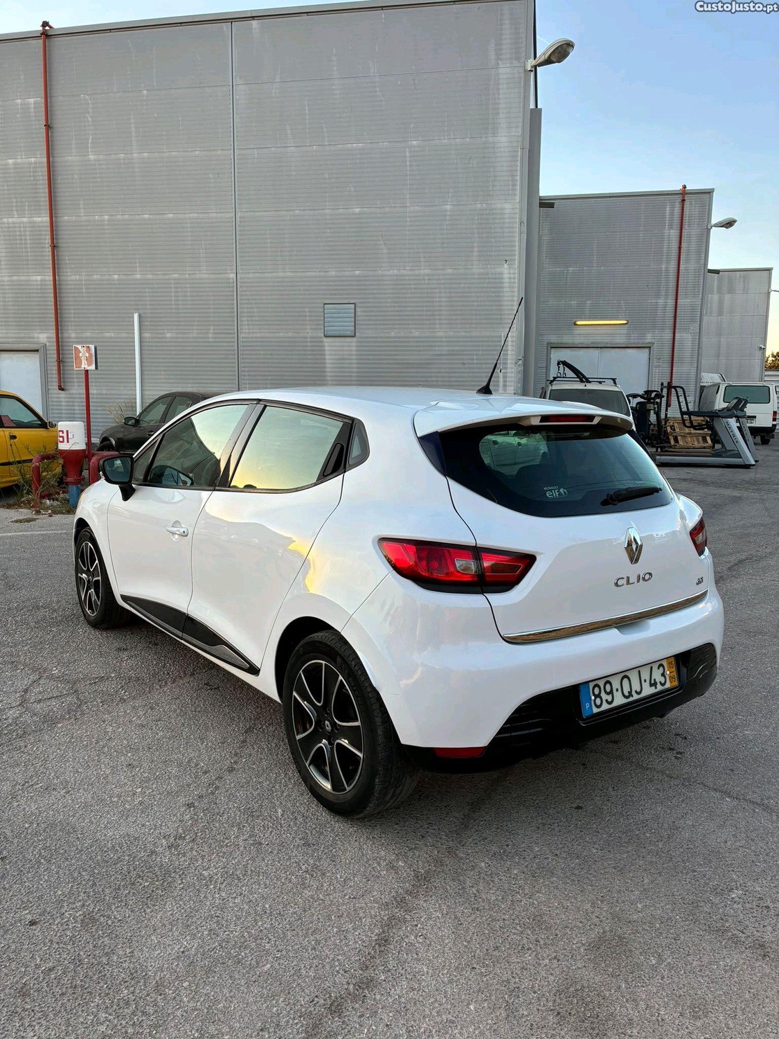 Renault Clio IV — photo 3