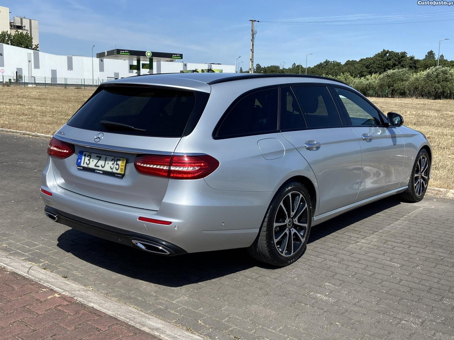 Mercedes-Benz E 220 d Avantgarde — fotografia 17