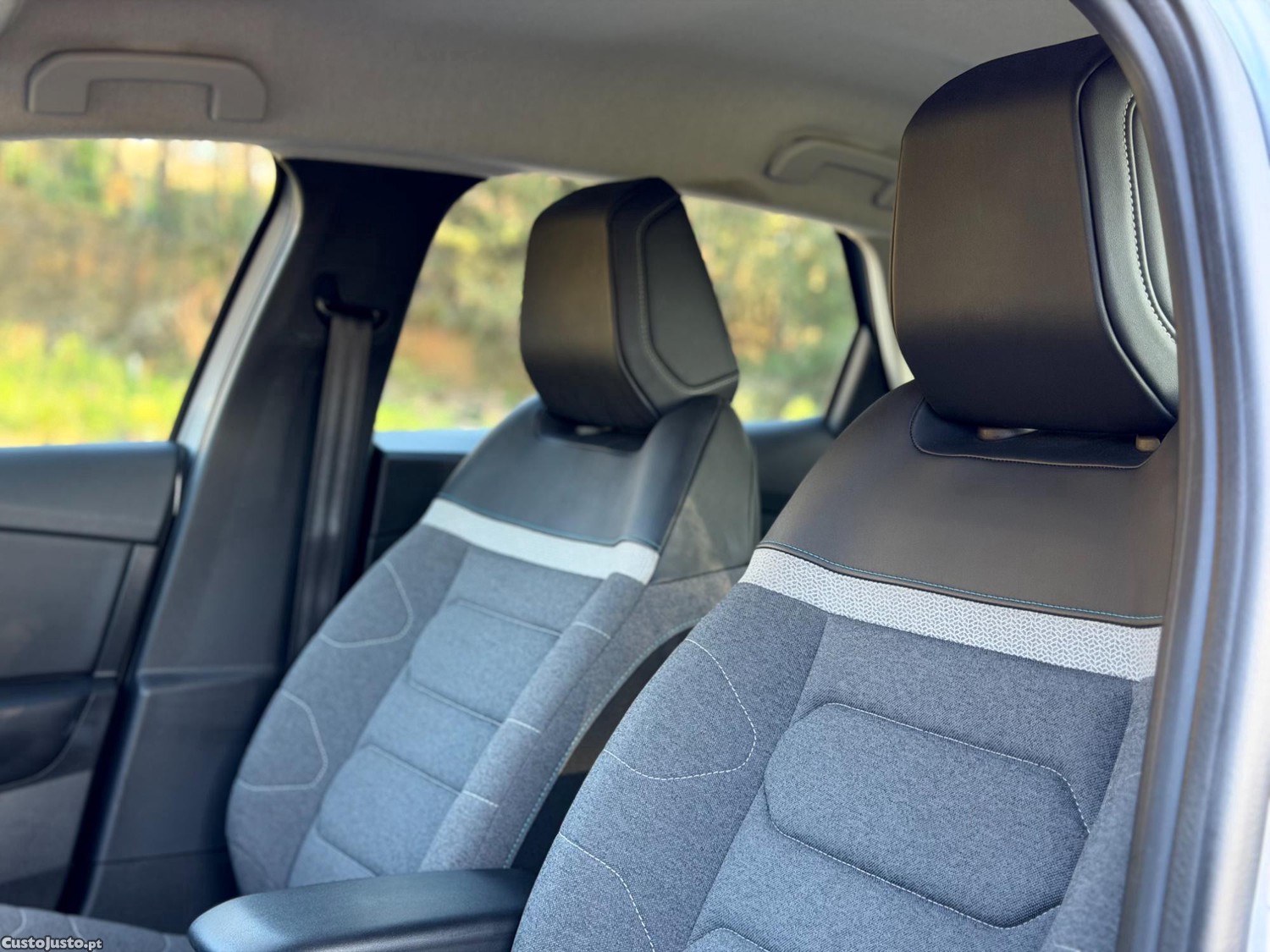 Citroën C4 1.5 BlueHDi (DIESEL) Feel Pack — fotografia 6