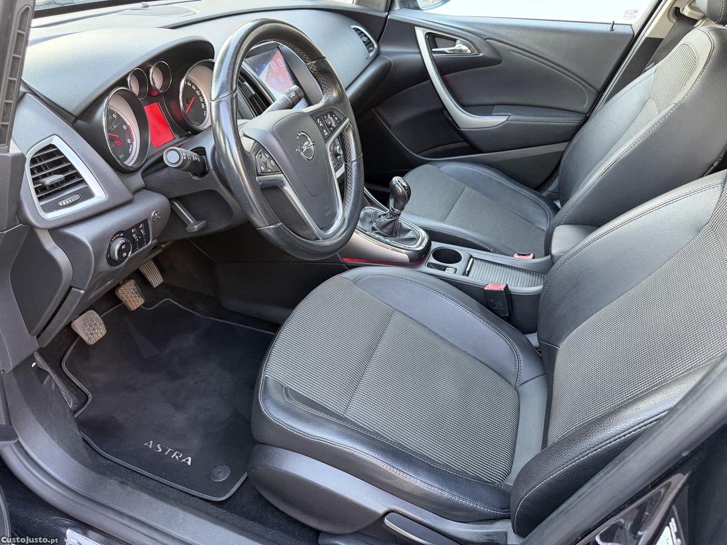 Opel Astra 1.7 cdti Cosmo (130cv) — photo 5