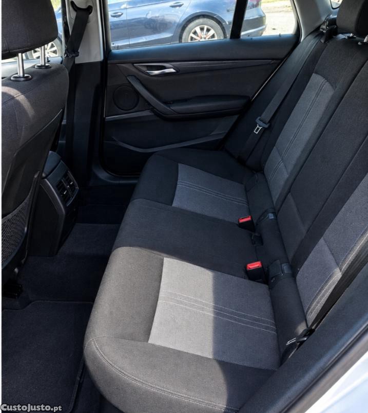 BMW X1 Sdrive 18D — photo 3