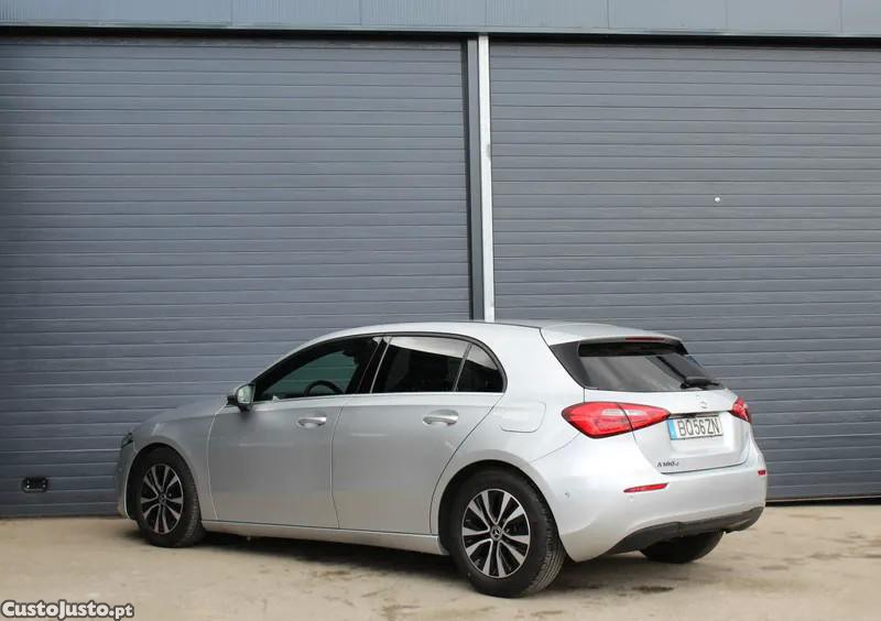 Mercedes-Benz A 180 d Business Solutions — fotografia 12
