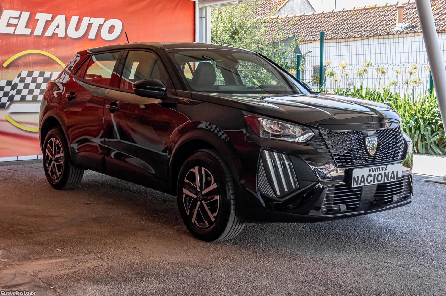 Peugeot 2008 1.2 Pure Tech STYLE - 24 — photo 3