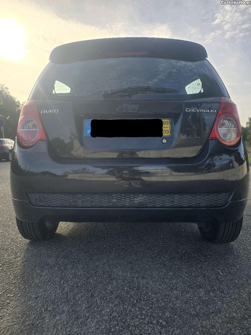 Chevrolet Aveo gasolina — photo 3