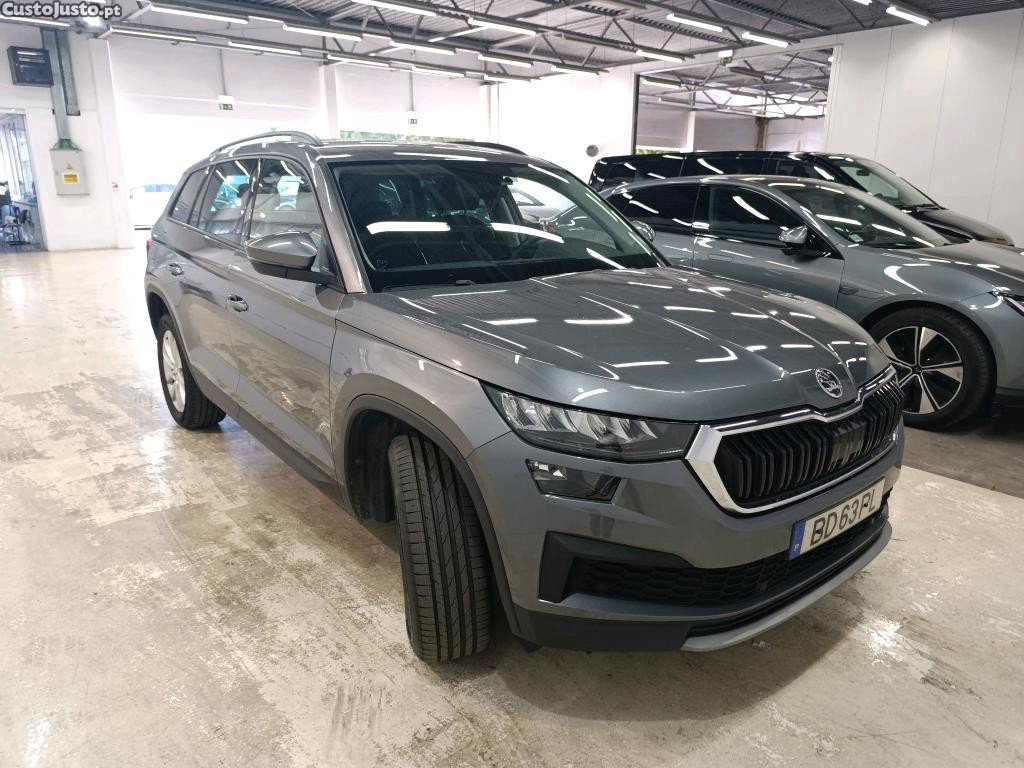 Skoda Kodiaq 2.0 TDI Ambition DSG 150cv 7Lug - 23 — photo 3