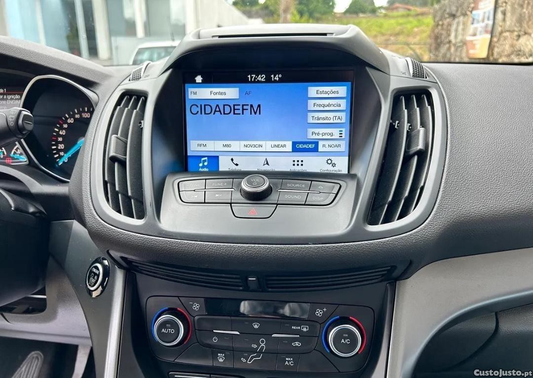 Ford Kuga Titanium - 17 foto 5