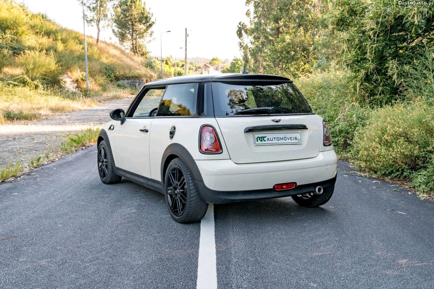 MINI Cooper D - 08 foto 2
