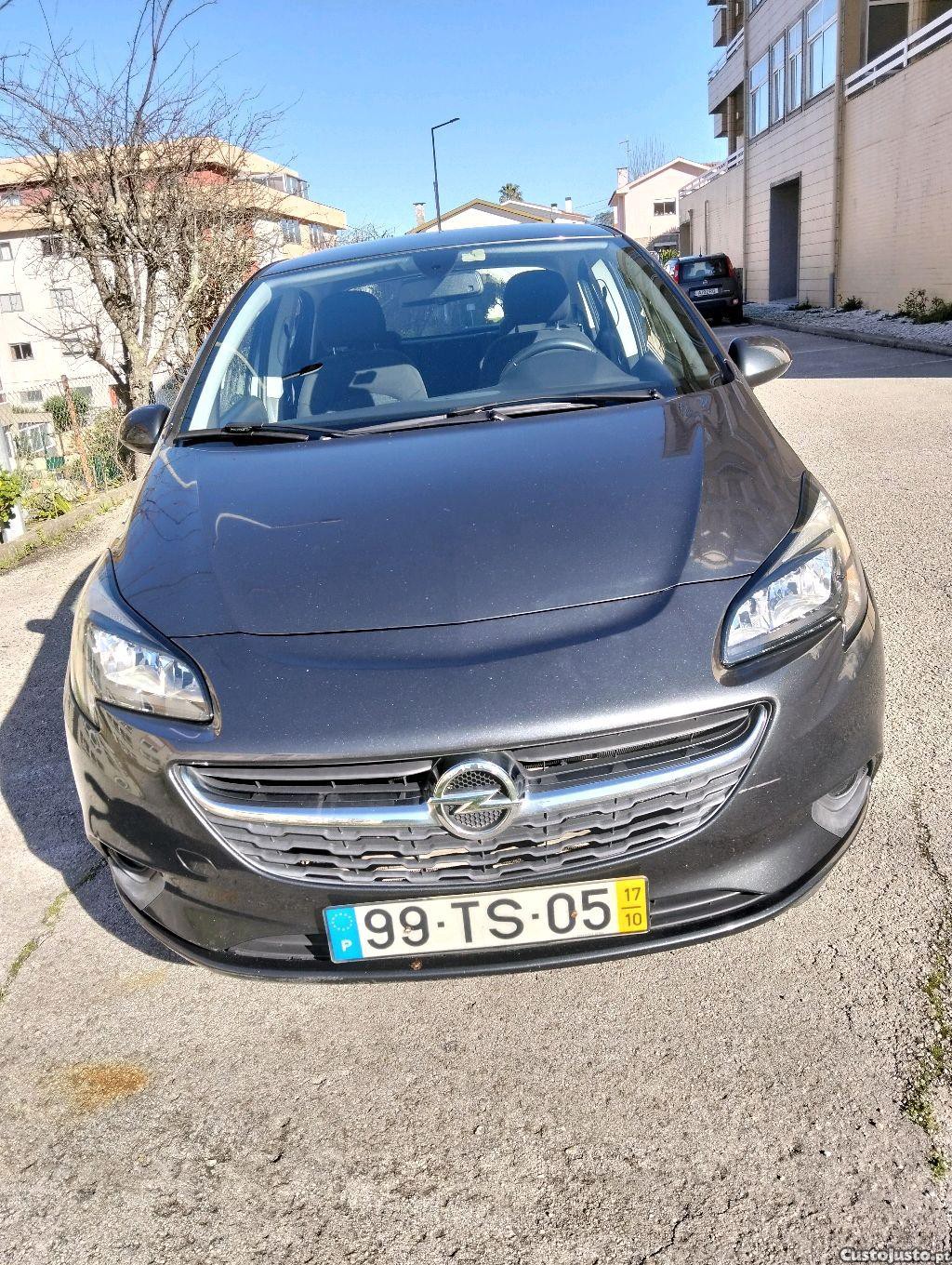 Opel Corsa ecotec — fotografia 3