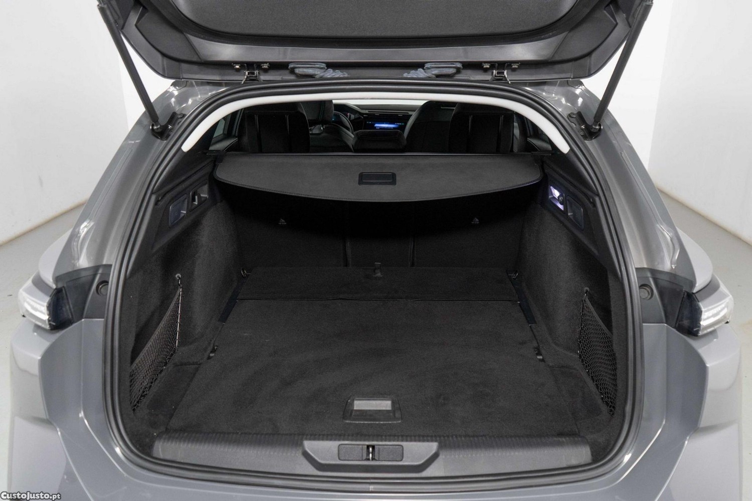 Peugeot 308 SW 1.2 PureTech Allure Pack — fotografia 13