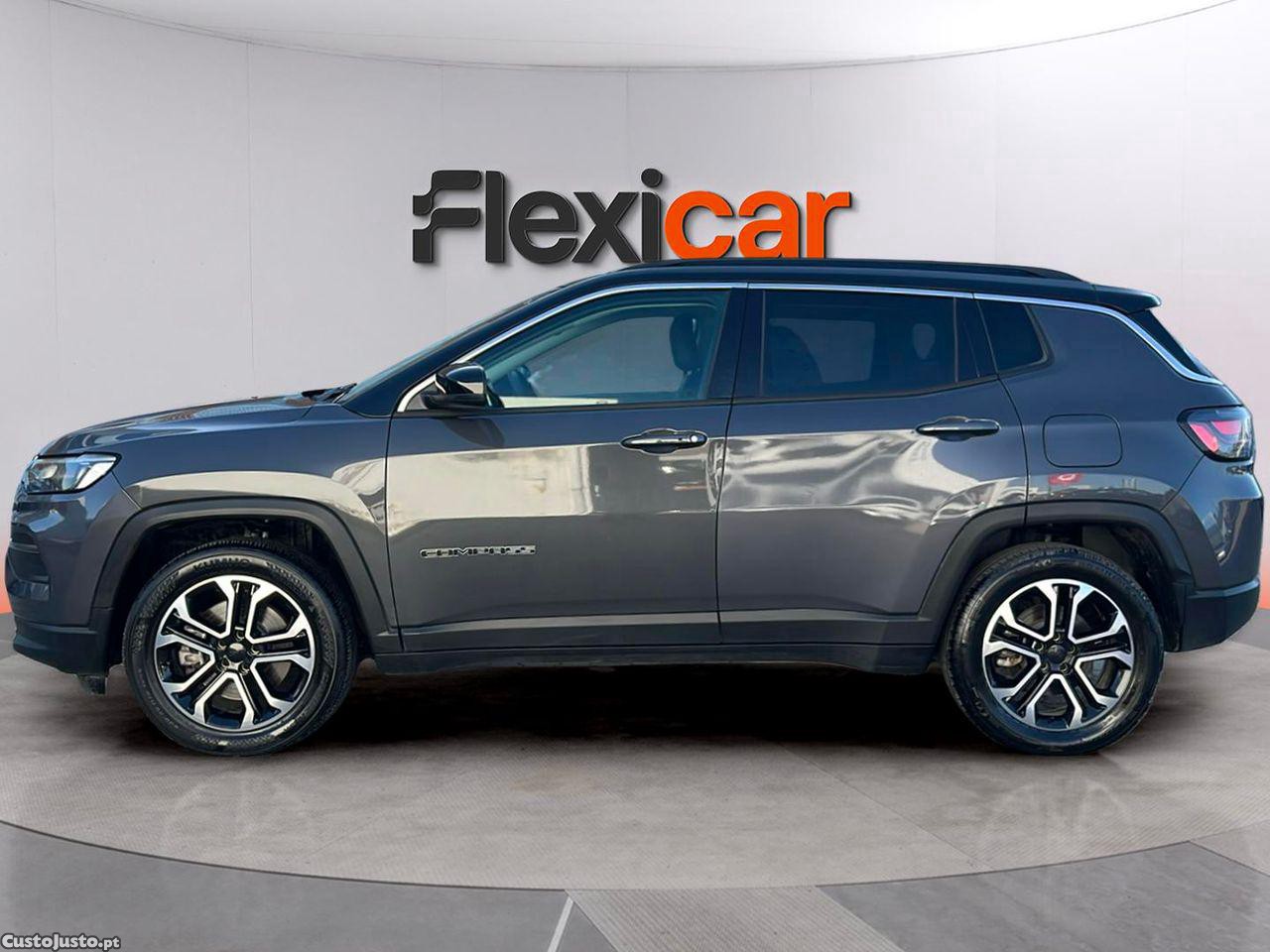 Jeep Compass 1.3 TG Limited - 23 — photo 4