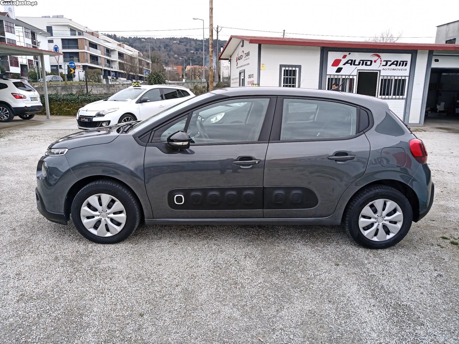 Citroën C3 III 1.6 BlueHDi 75 S&S Feel Business - 17 foto 3