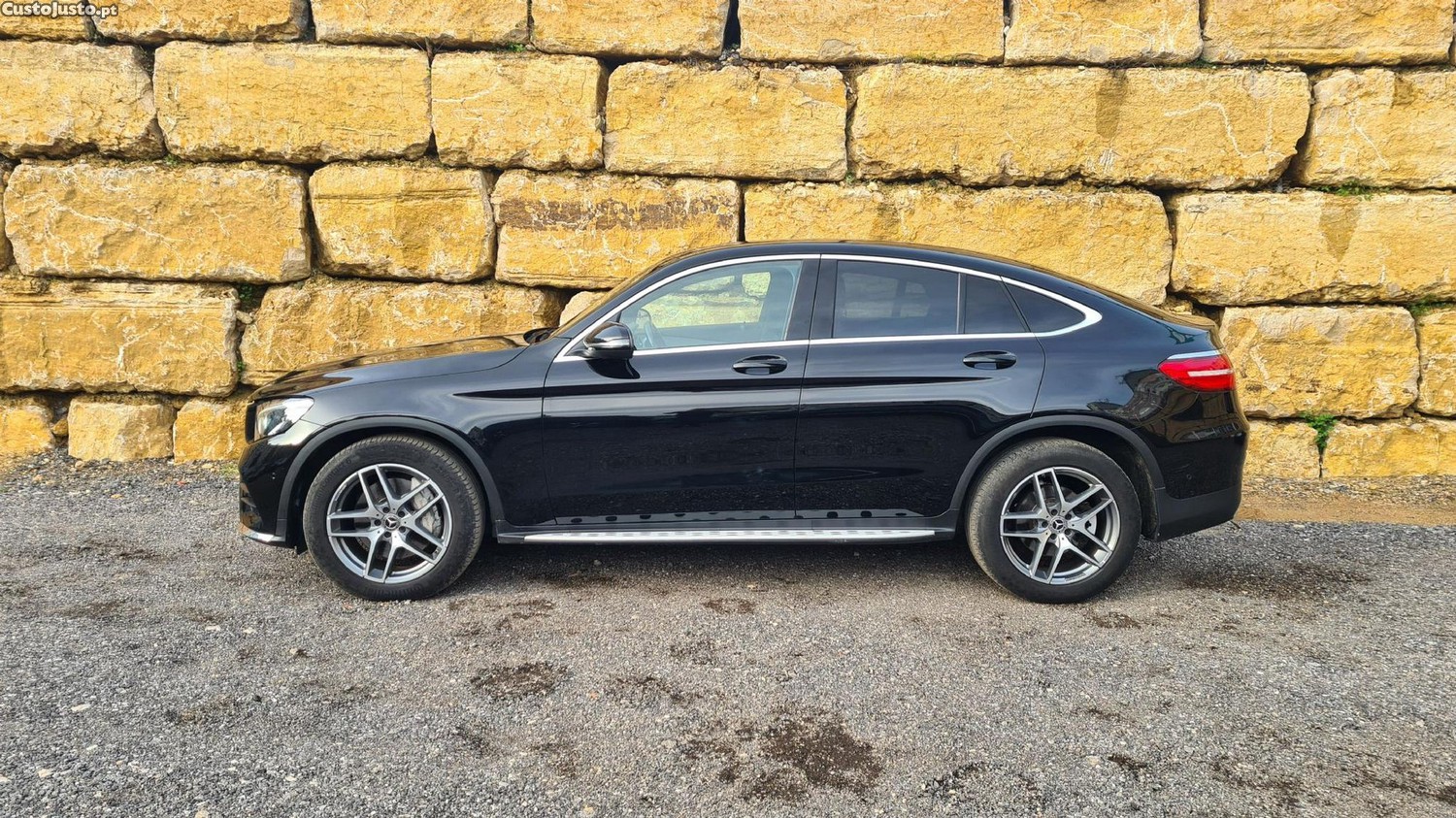 Mercedes-Benz GLC 220 Coupé 4-Matic AMG- Line - 18 foto 3