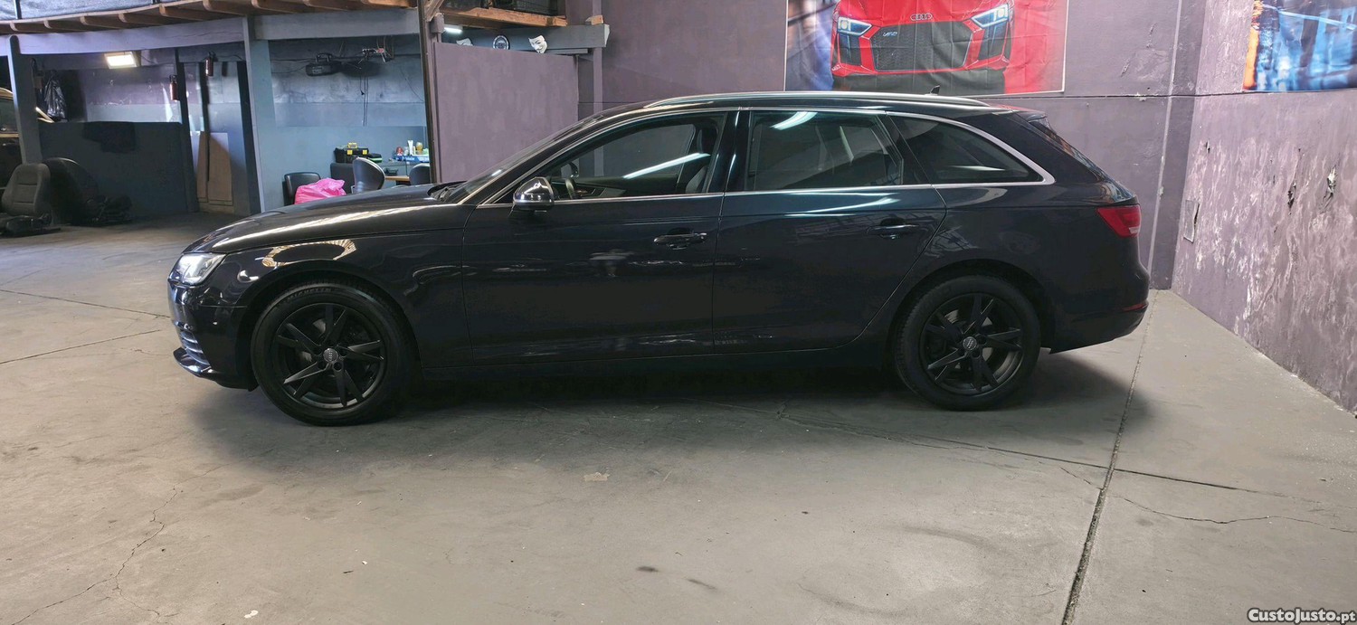 Audi A4 Avant 2.0 TDI Nacional Full Extras — photo 2