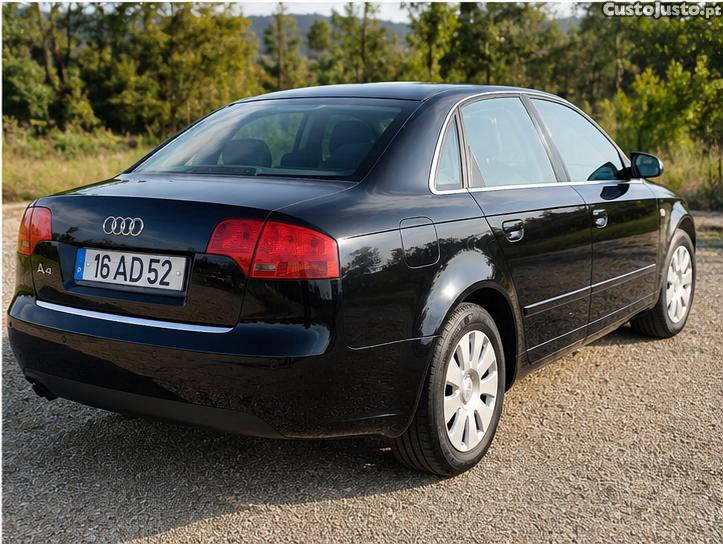 Audi A4 2.0 TDI — fotografia 11