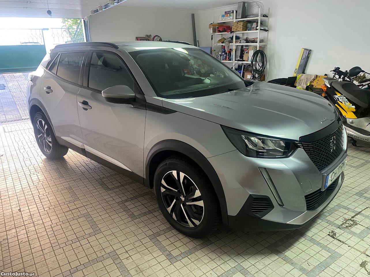 Peugeot 2008 1.2 Allure — fotografia 8
