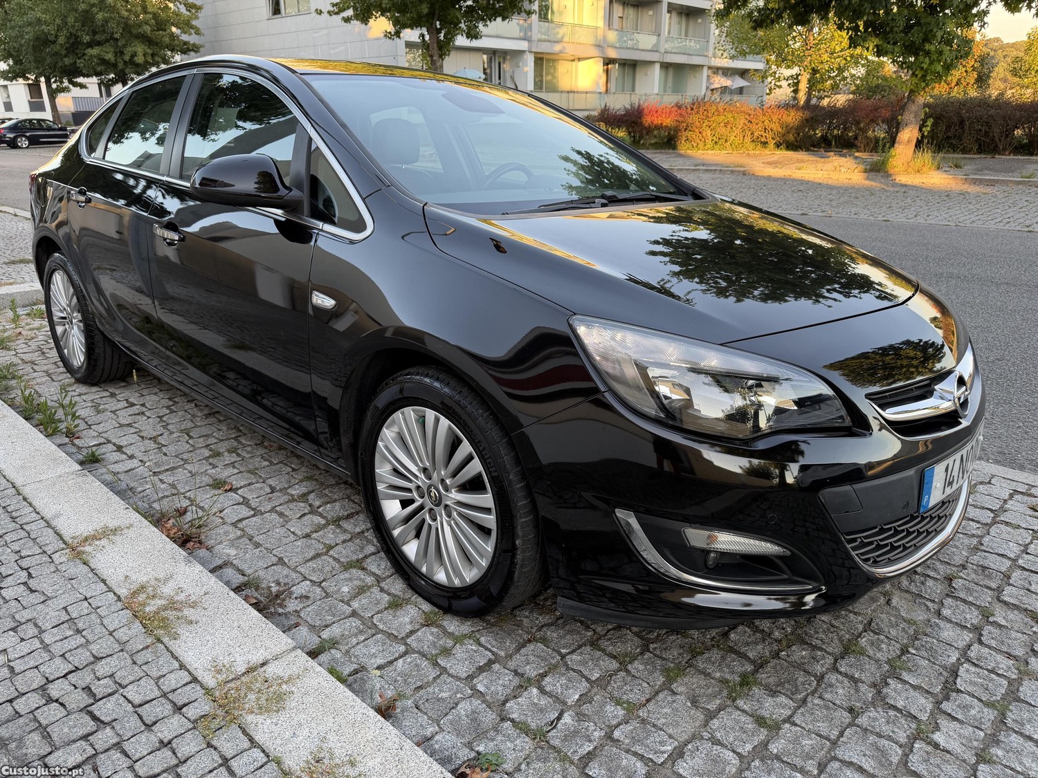 Opel Astra 1.7 cdti Cosmo (130cv) — photo 3