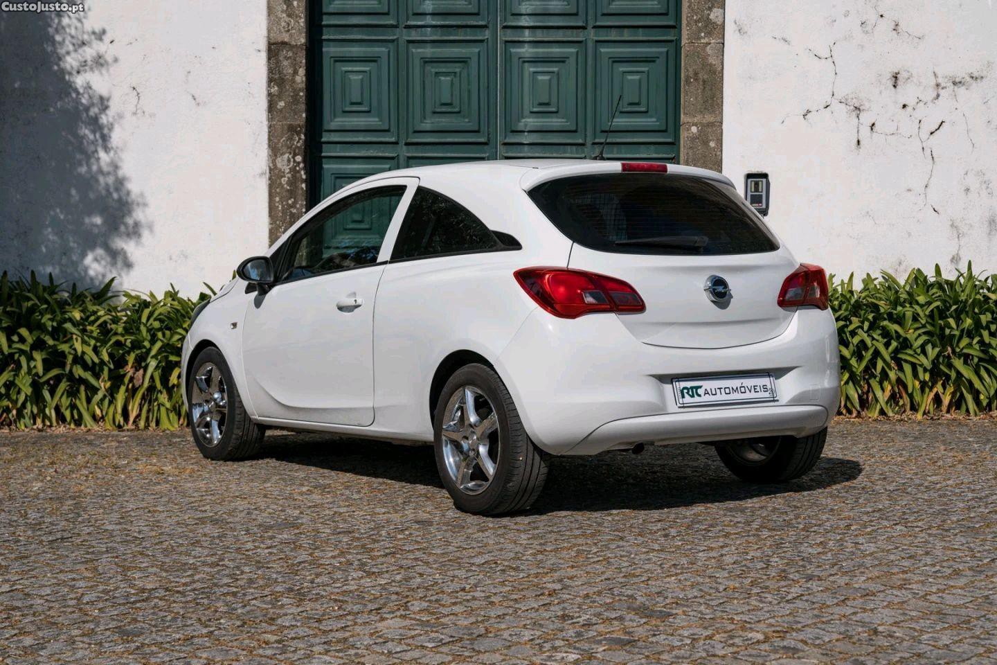 Opel Corsa 1.3 CDti — photo 2