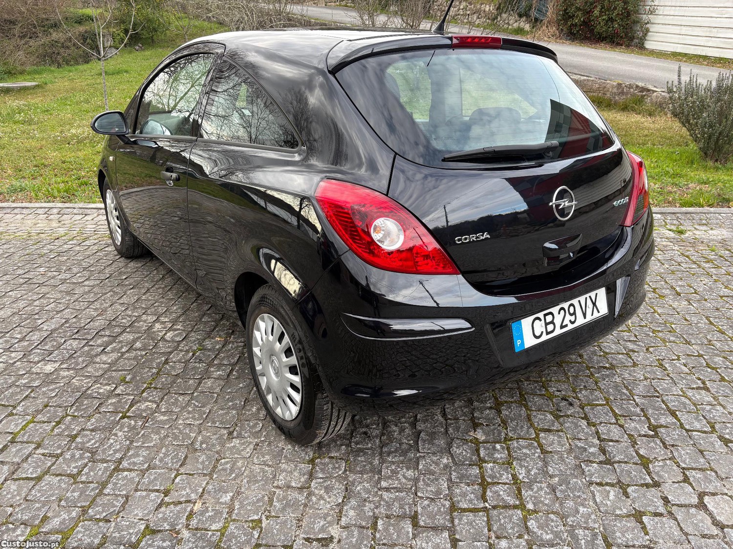 Opel Corsa 1.3 CDTI — photo 2