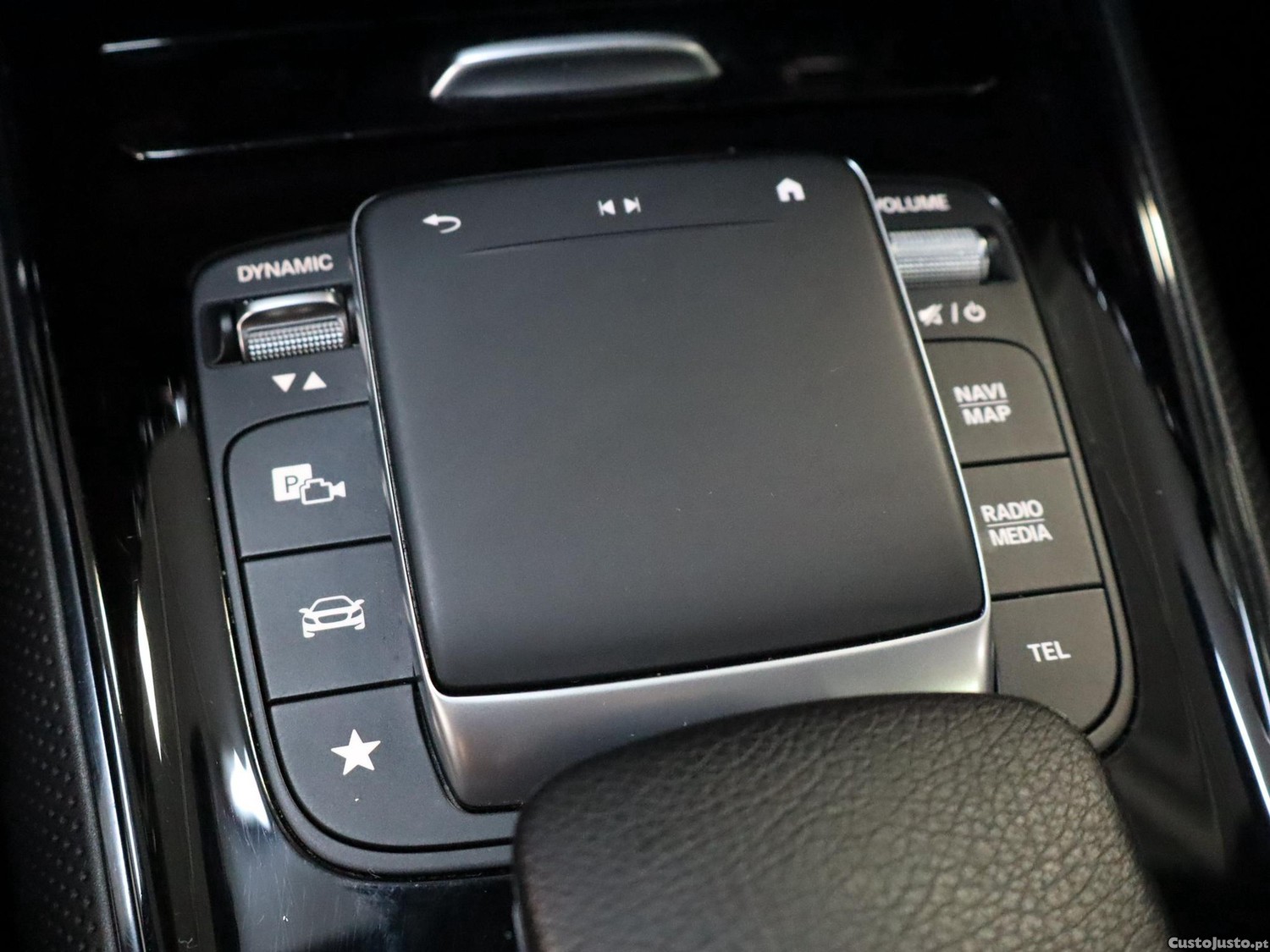 Mercedes-Benz GLB 180 d Style — fotografia 2