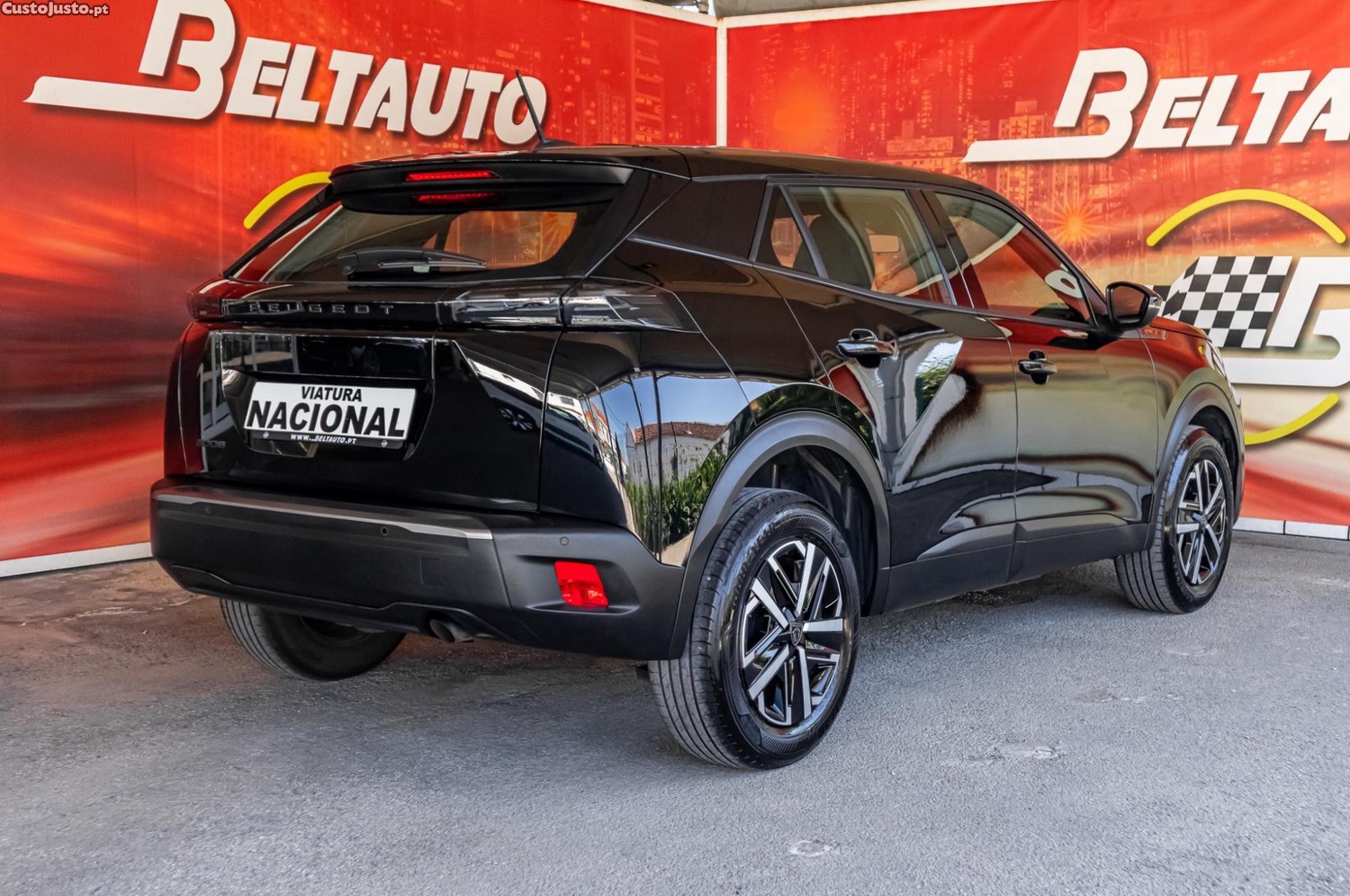 Peugeot 2008 1.2 Pure Tech STYLE - 24 — photo 5