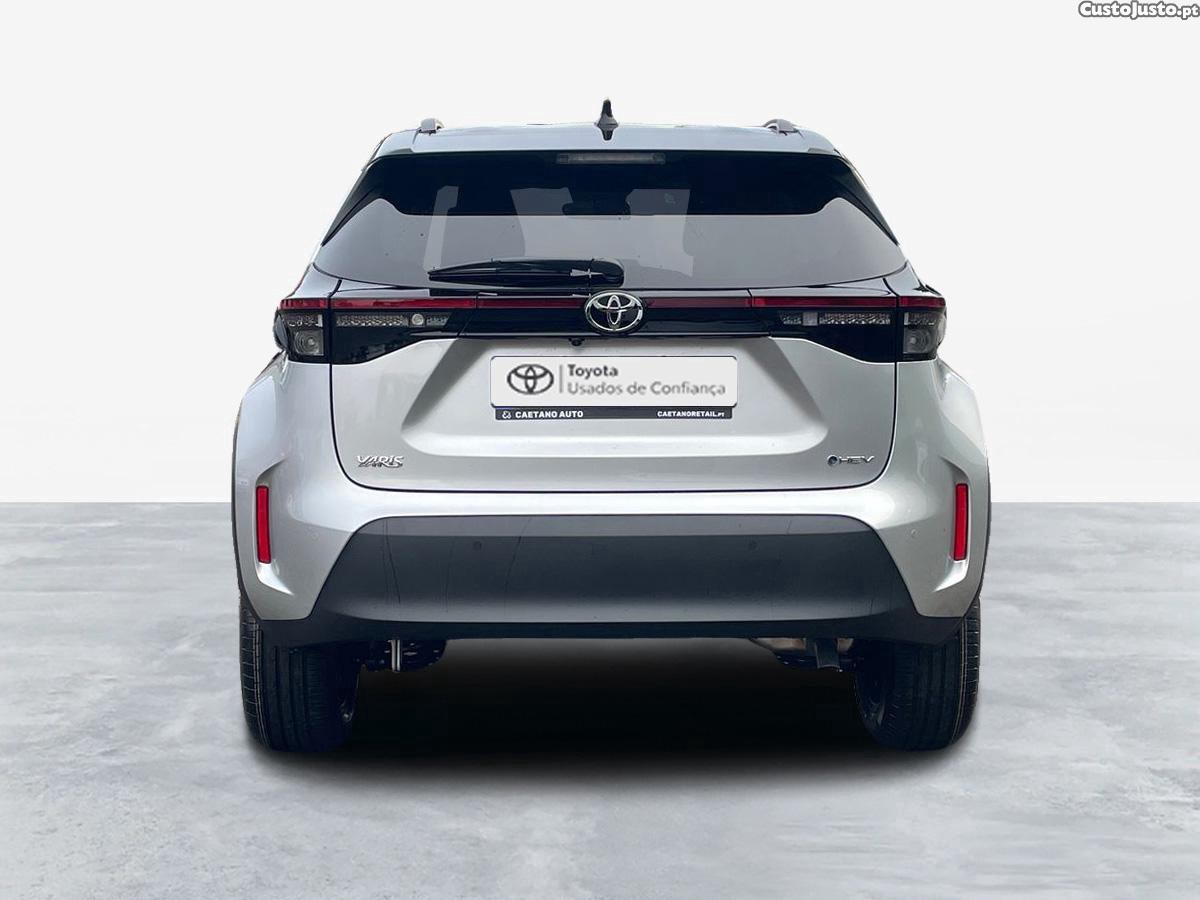 Toyota Yaris Yaris Cross 1.5 HDF Square Collection - 24 — photo 4
