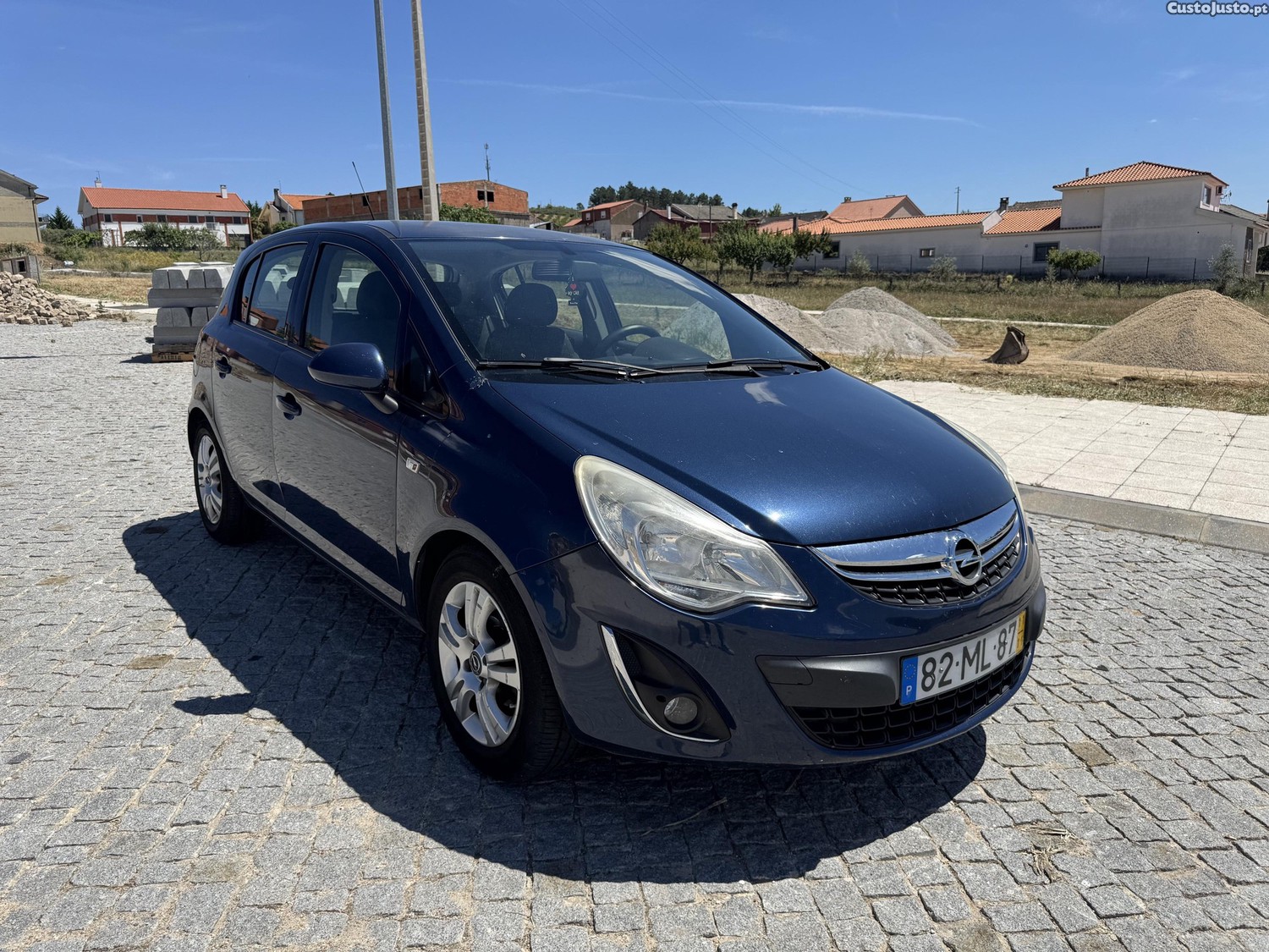 Opel Corsa 1.3cdti - 11 — photo 2